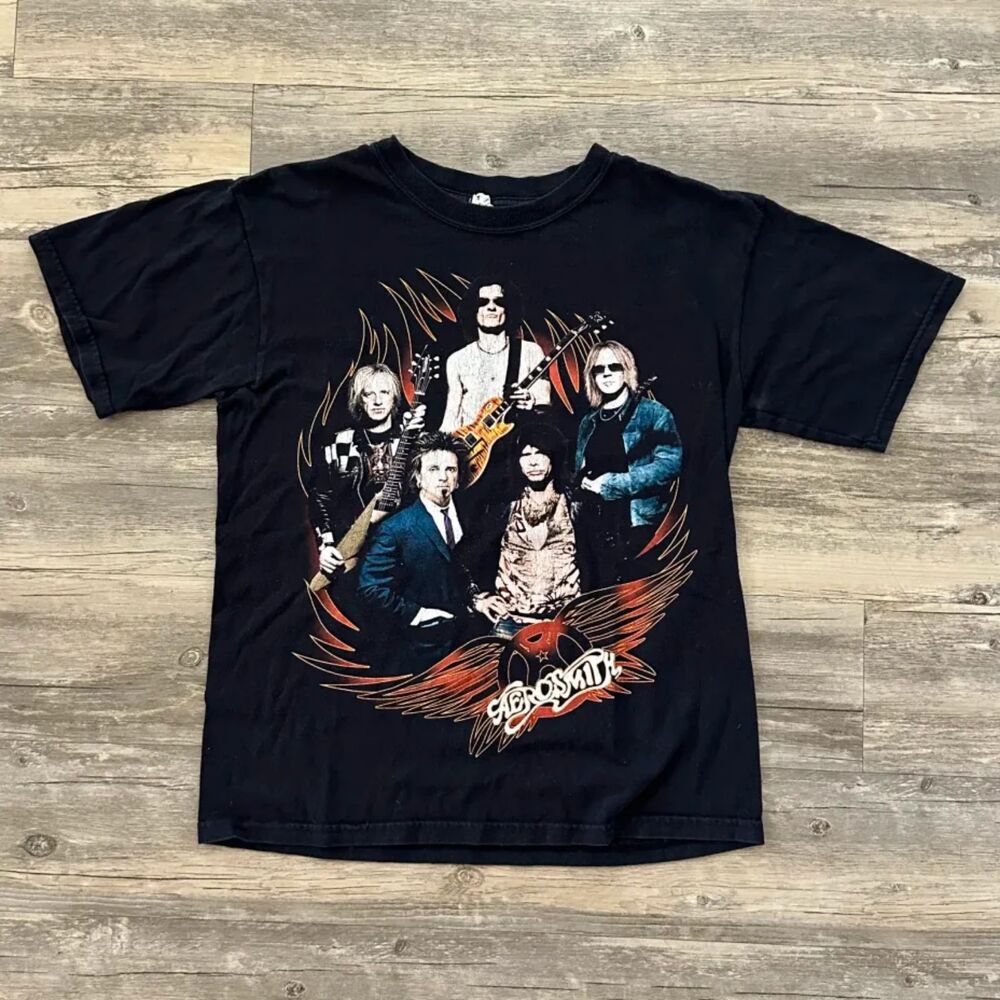 Vintage 2007 Aerosmith World Tour Band T-Shirt Size Medium